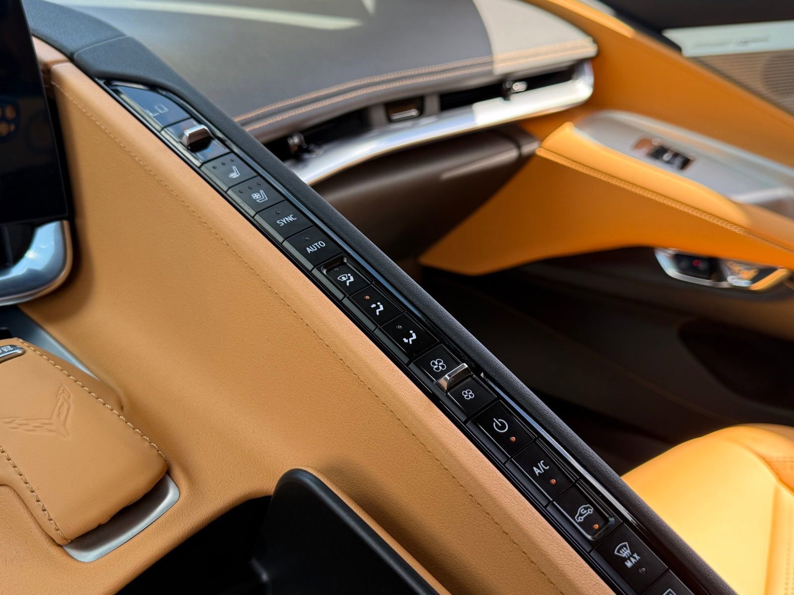 Used 2022 Chevrolet Corvette Stingray Preferred Cpe w/ Z51 Performance Package image 24