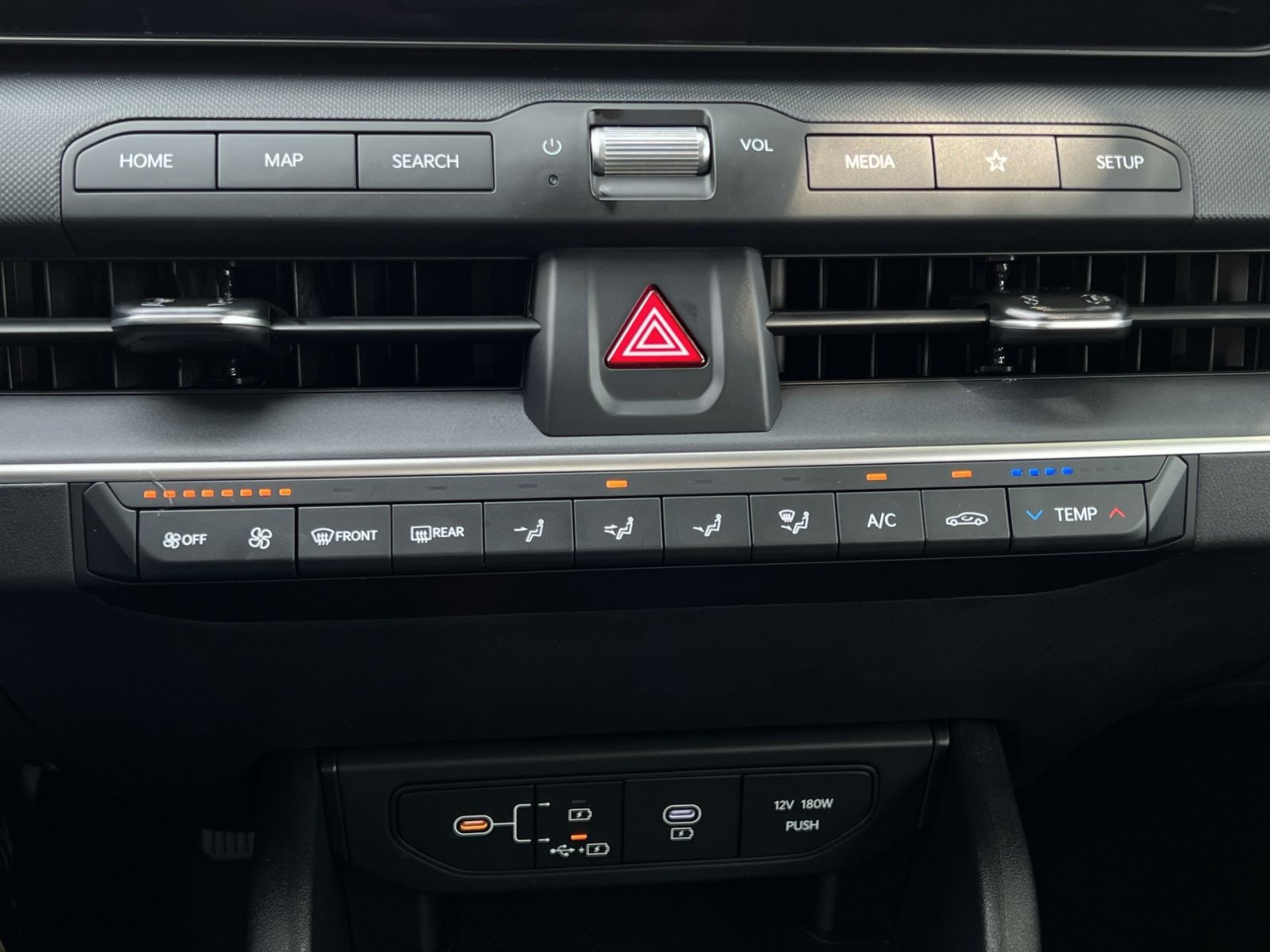 New 2026 Kia K4 FWD image 28