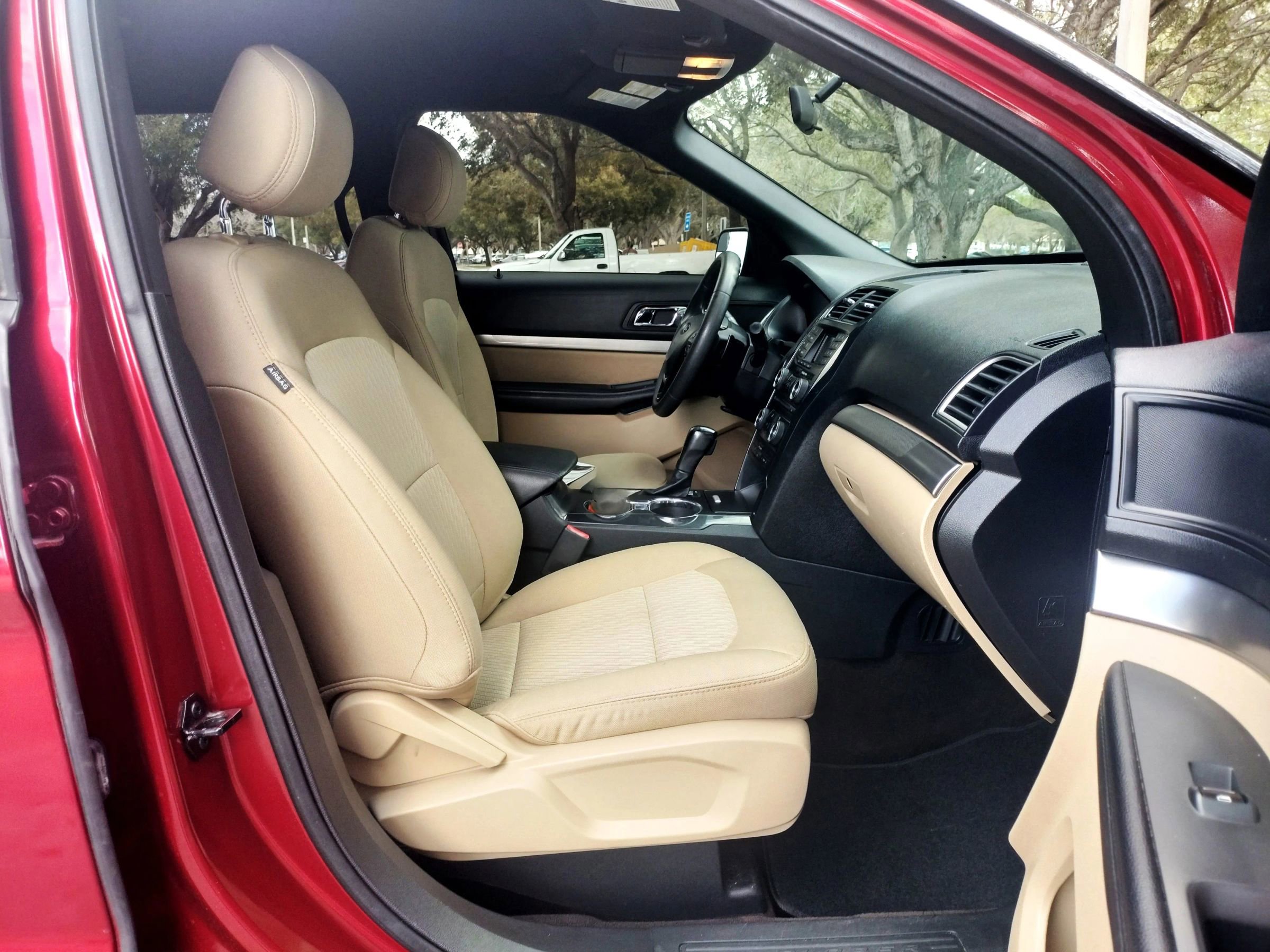 Used 2017 Ford Explorer FWD image 23