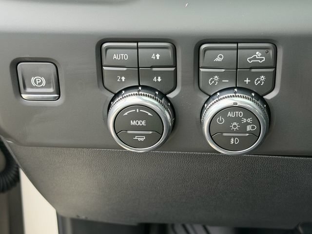 New 2026 GMC Sierra 2500 AT4X w/ AT4X AEV Edition AWD/4WD image 25