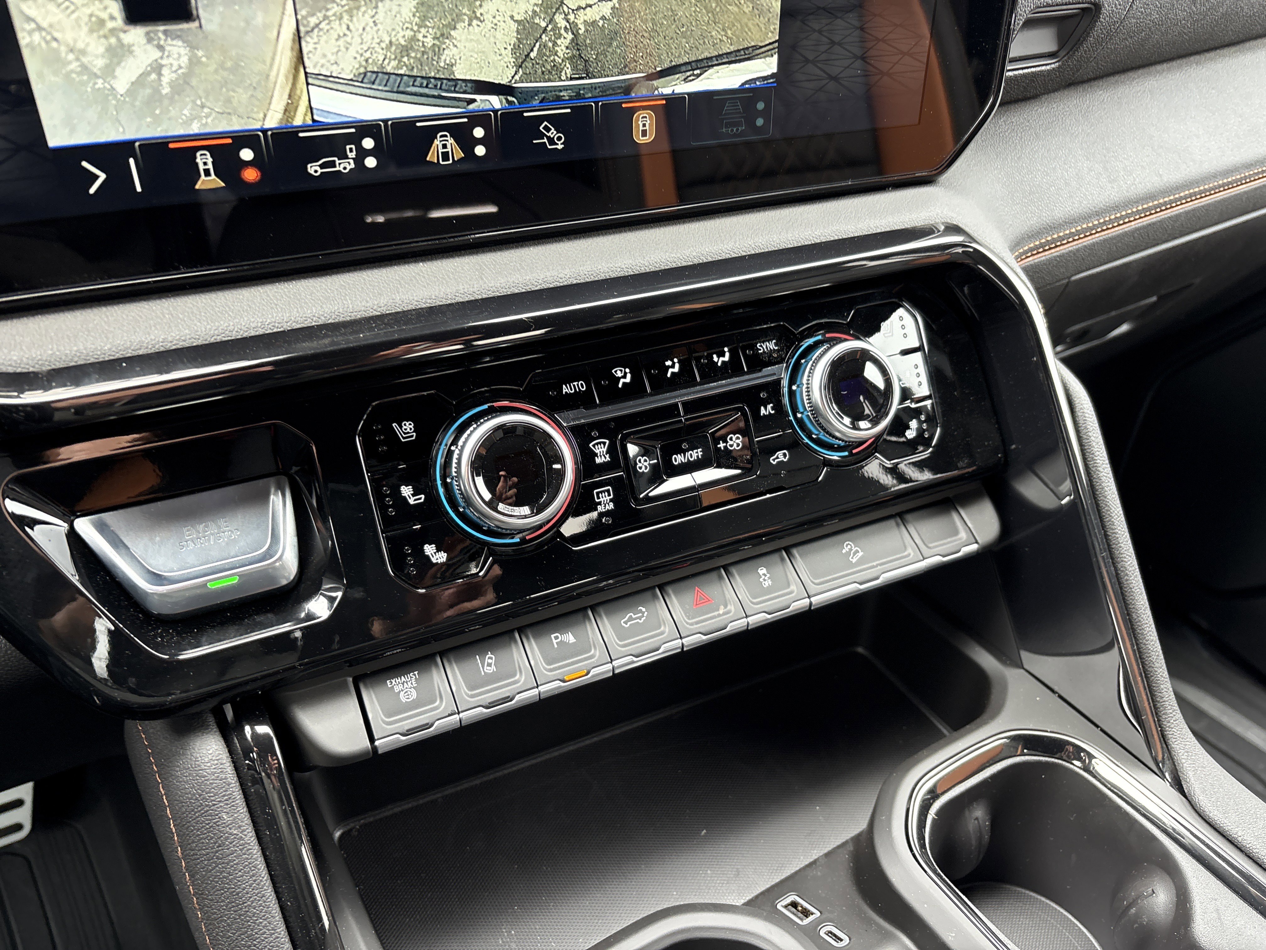 New 2026 GMC Sierra 2500 AT4 w/ Technology Package image 26