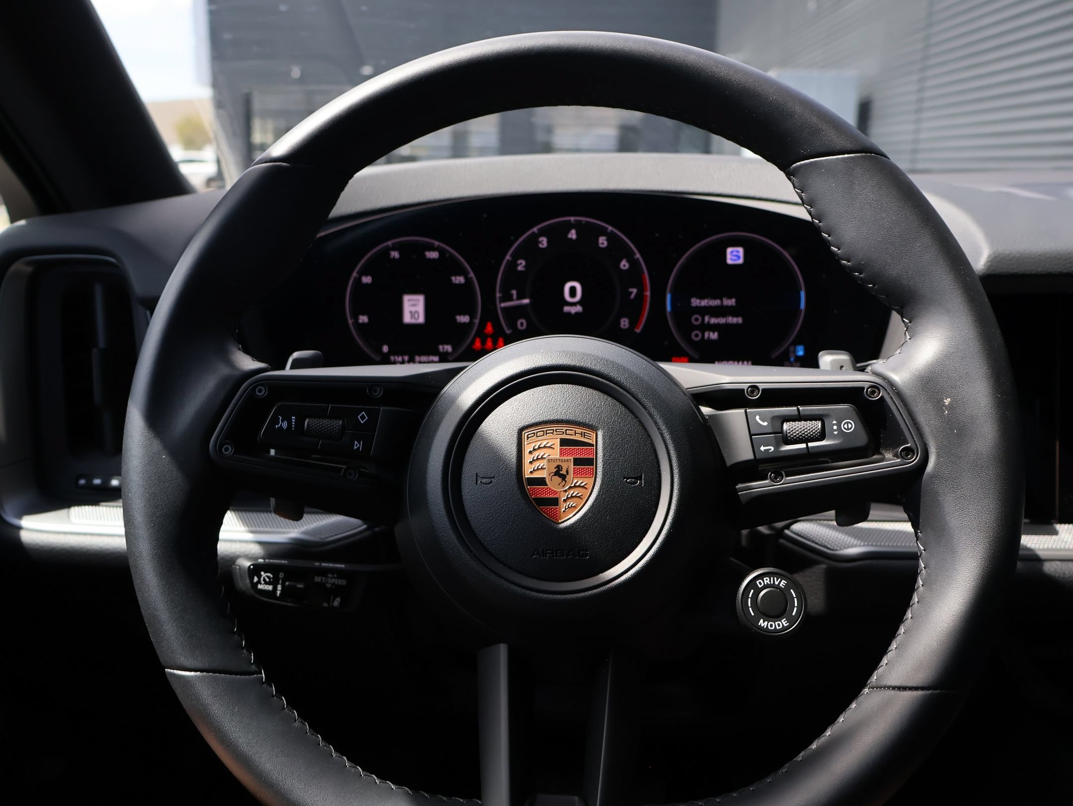 Certified 2026 Porsche Cayenne Coupe AWD/4WD image 17