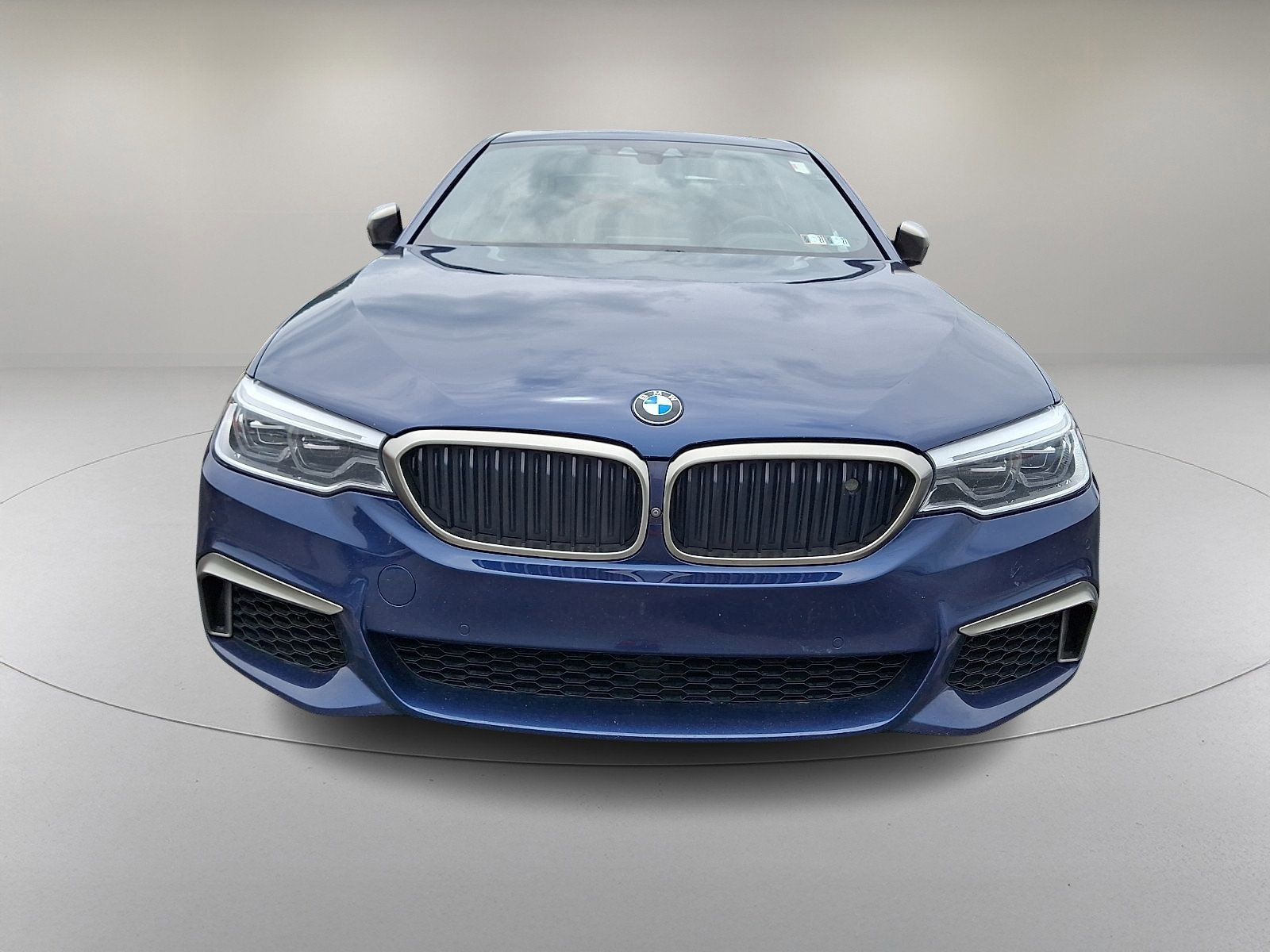Used 2020 BMW M550i xDrive w/ Dynamic Handling Package AWD/4WD image 3