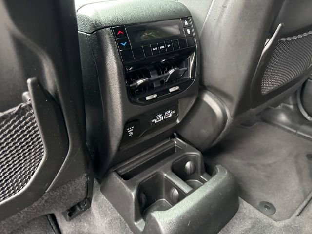 Used 2022 Jeep Grand Cherokee L Laredo AWD/4WD image 18
