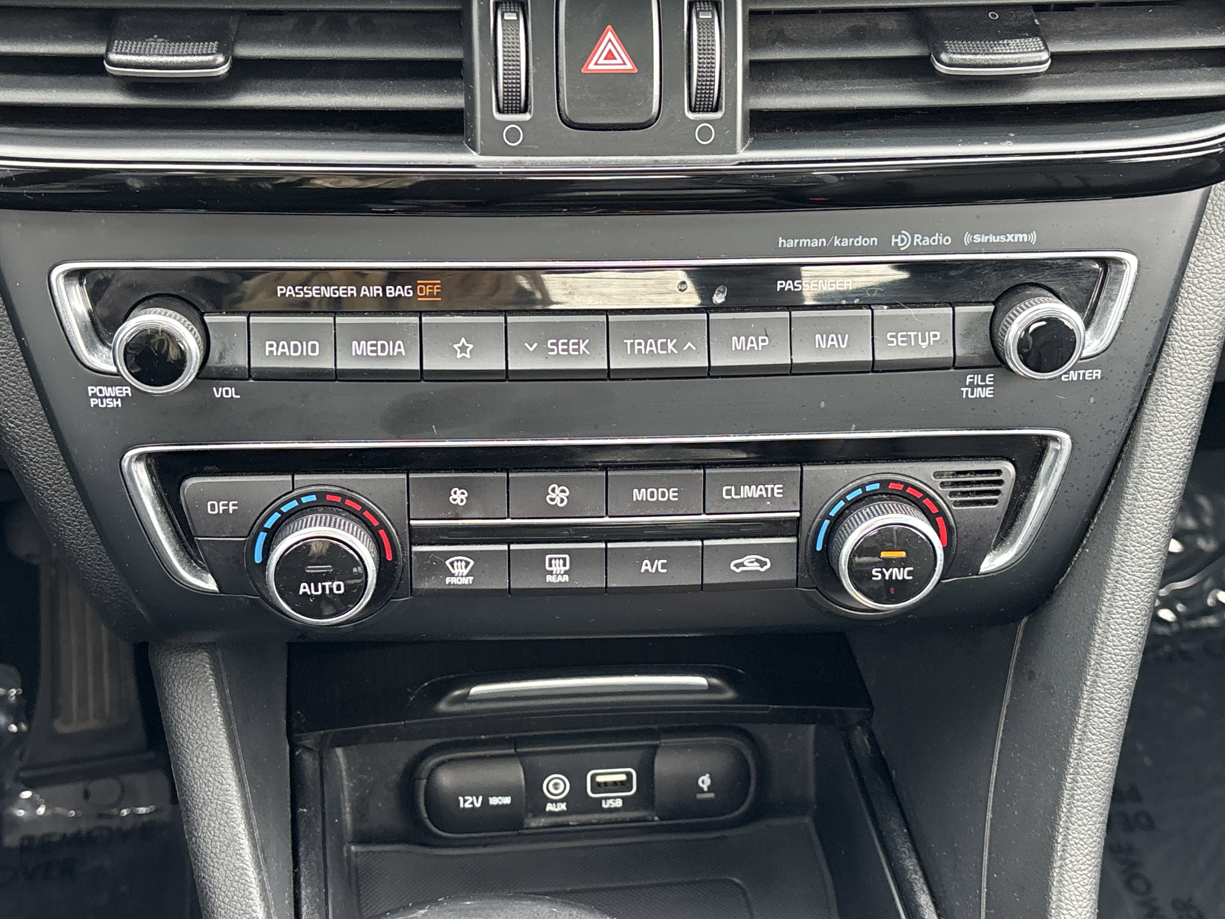 Used 2020 Kia Optima Premium FWD image 18