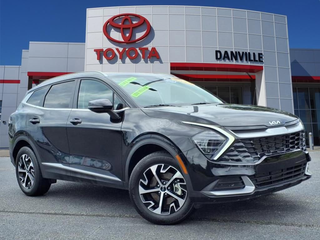 Used 2024 Kia Sportage EX image 1