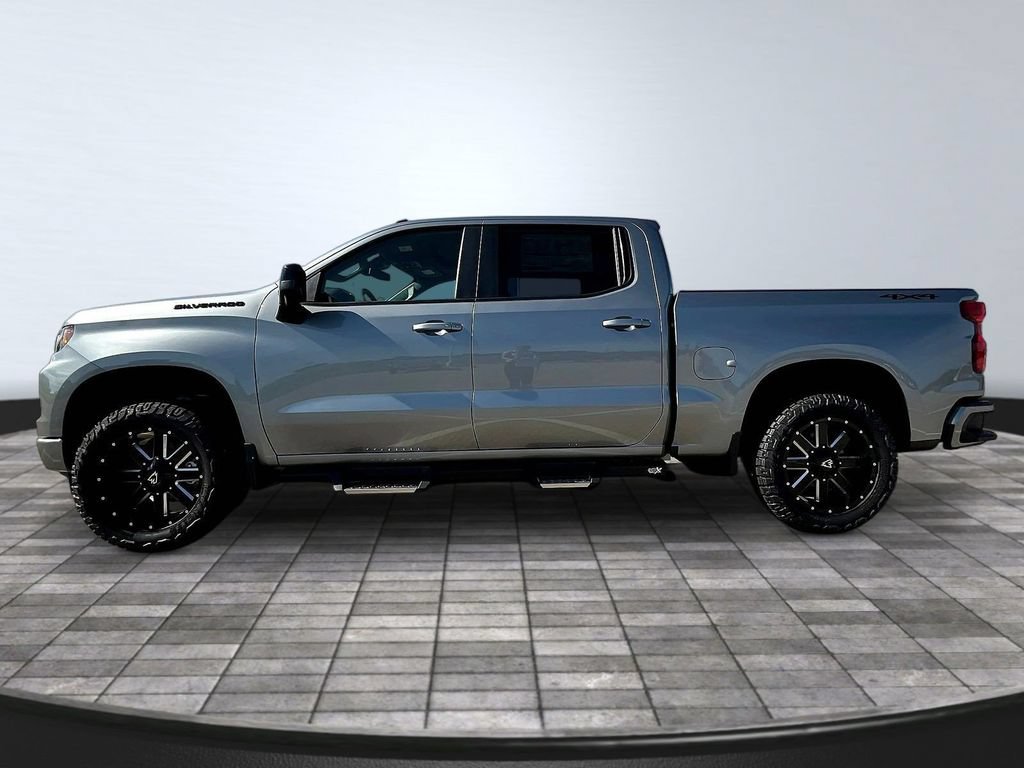 New 2026 Chevrolet Silverado 1500 RST w/ Dark Appearance Package AWD/4WD image 8