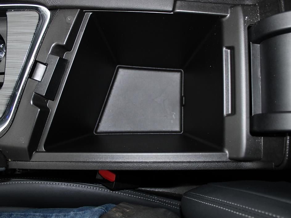 Used 2023 Buick Enclave Essence w/ Sport Touring Edition image 29