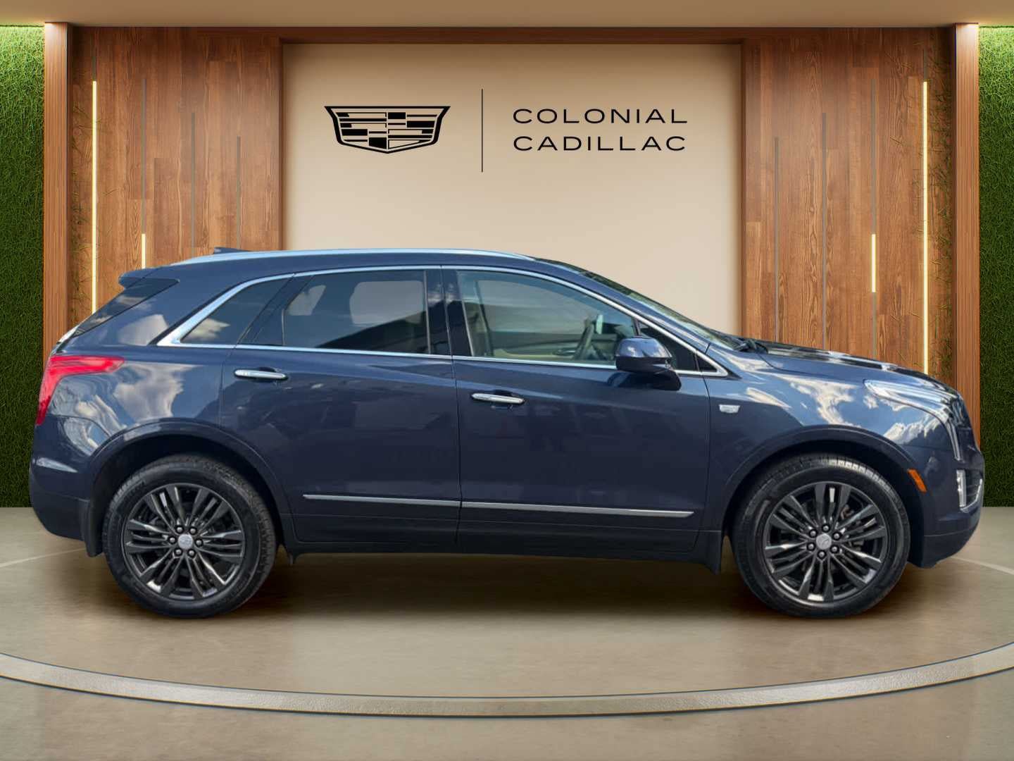 Used 2018 Cadillac XT5 Premium Luxury AWD/4WD image 6