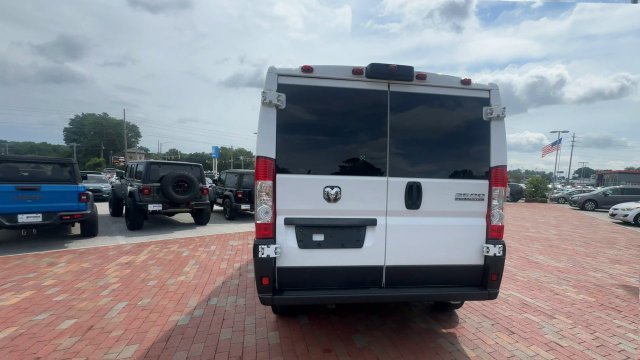 Used 2025 RAM ProMaster 2500 w/ U-Haul Equipment Group FWD image 9