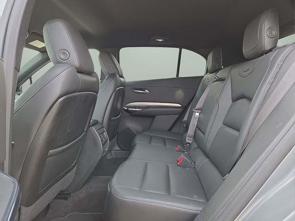 Used 2024 Cadillac XT4 Premium Luxury AWD/4WD image 16