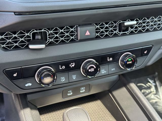 Certified 2023 Honda Accord EX image 28