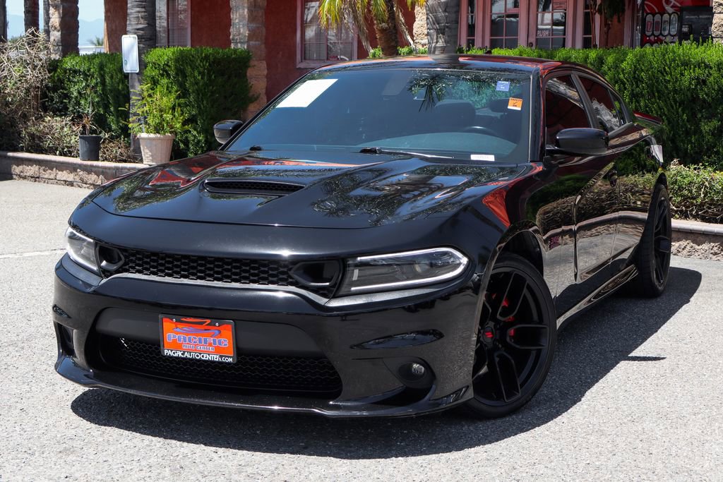 Used 2022 Dodge Charger R/T RWD image 4
