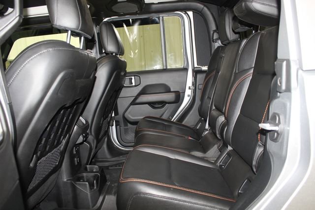 Used 2021 Jeep Gladiator Mojave image 17