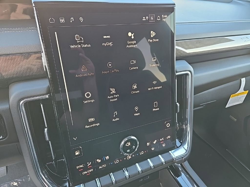 New 2026 GMC Yukon XL Elevation w/ Elevation Premium Package image 24