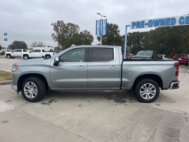 Used 2024 Chevrolet Silverado 1500 LTZ w/ LTZ Premium Package image 3