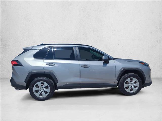 Certified 2020 Toyota RAV4 LE FWD image 4