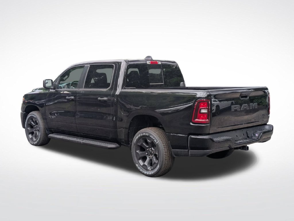 New 2026 RAM 1500 Express AWD/4WD image 5