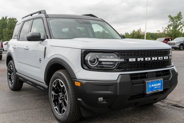 New 2026 Ford Bronco Sport Outer Banks AWD/4WD image 4