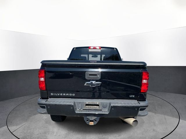 Used 2018 Chevrolet Silverado 2500 LTZ w/ Duramax Plus Package AWD/4WD image 6