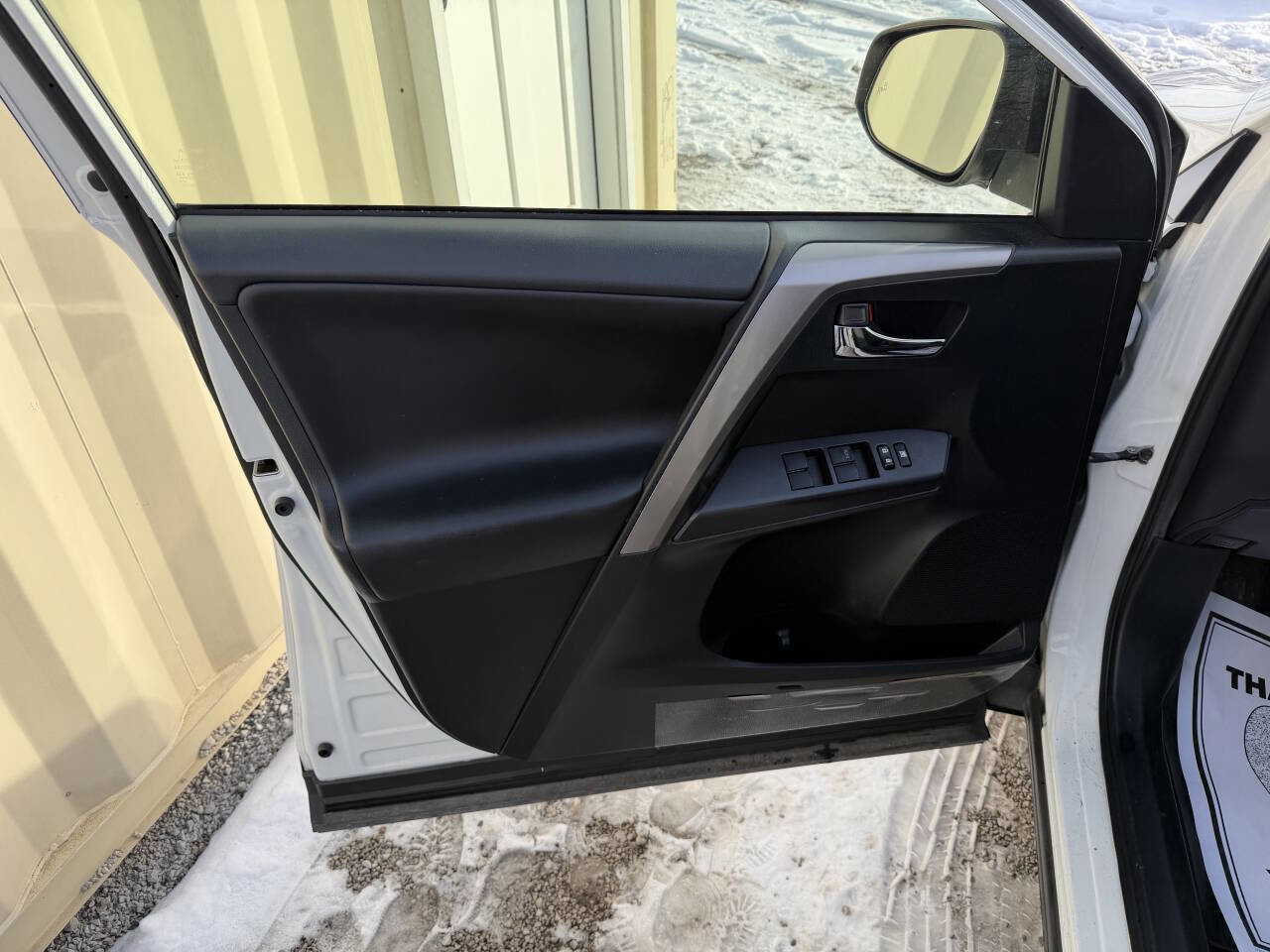 Used 2018 Toyota RAV4 Adventure image 9