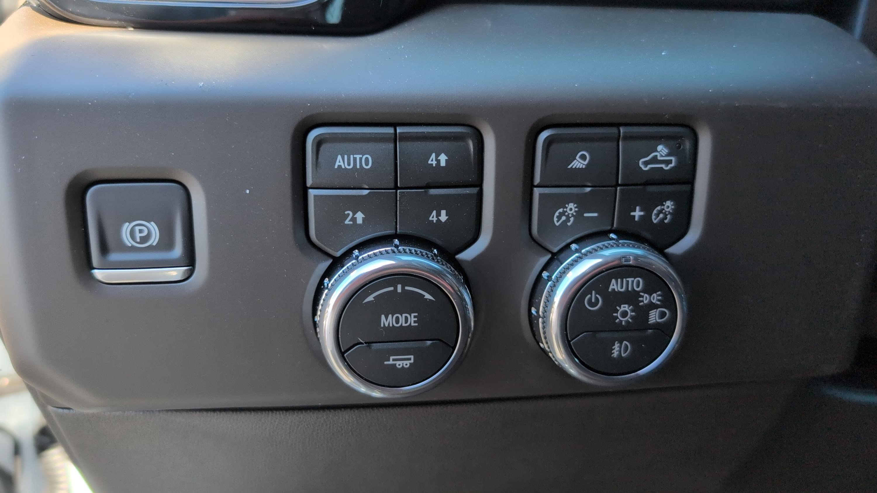 Used 2026 GMC Sierra 1500 Denali w/ Technology Package AWD/4WD image 21