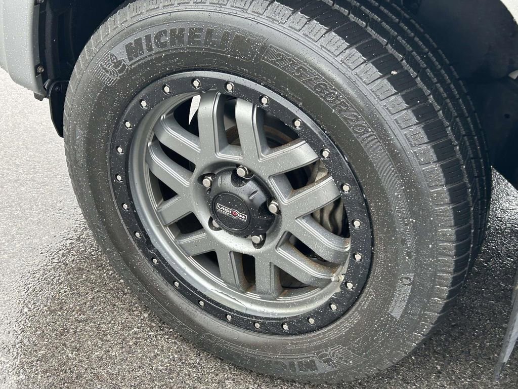 Used 2018 Toyota Tundra Platinum AWD/4WD image 9