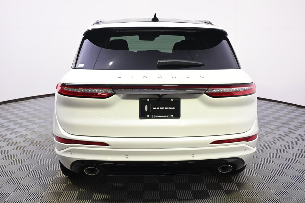 New 2026 Lincoln Corsair Reserve w/ Jet Appearance Package image 5