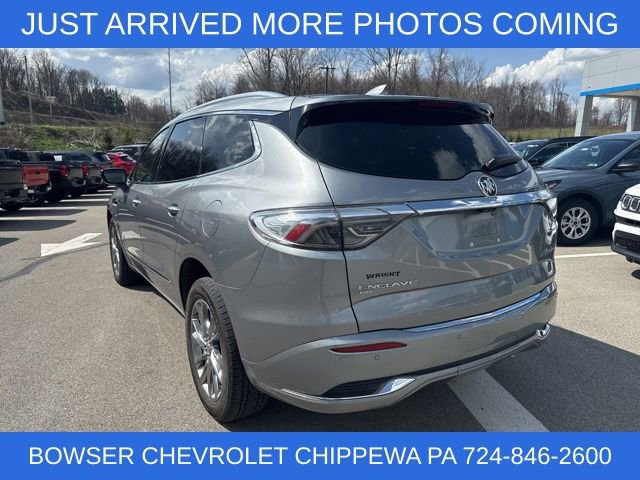 Used 2024 Buick Enclave Avenir image 6