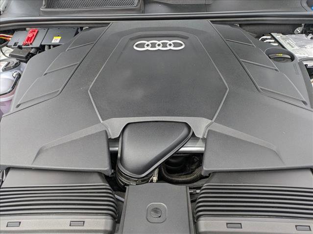 New 2025 Audi Q8 Premium image 18