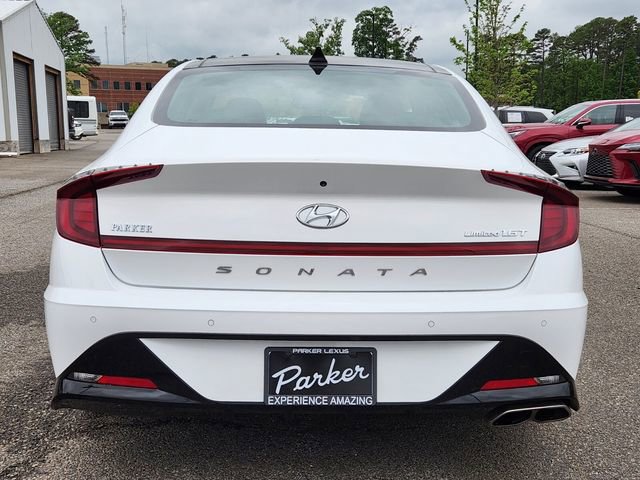Used 2023 Hyundai Sonata Limited w/ Preferred Accessory Package FWD image 4
