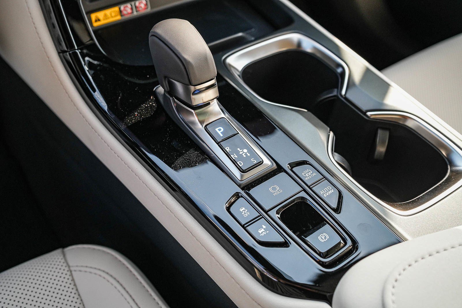 New 2026 Lexus NX 450h+ AWD w/ Accessory Package (2T) image 19