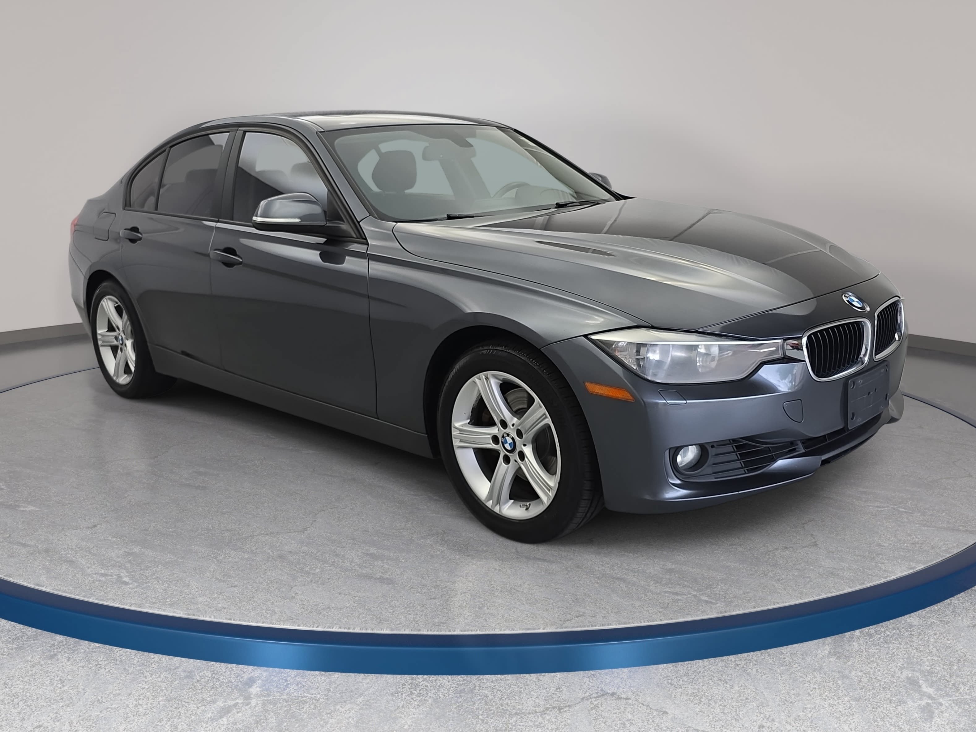 Used 2015 BMW 328i xDrive Sedan AWD/4WD image 3