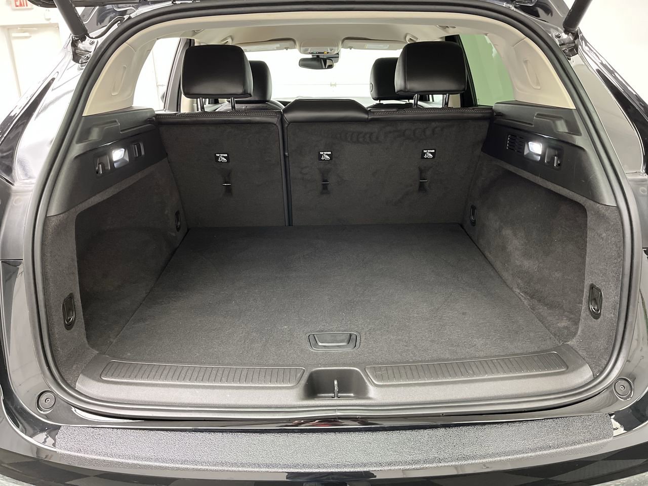 Certified 2023 Buick Envision Preferred AWD/4WD image 30