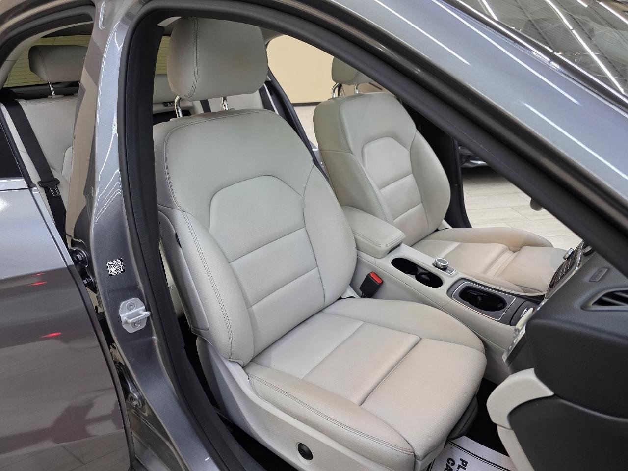Used 2017 Mercedes-Benz GLA 250 w/ Premium Package image 21