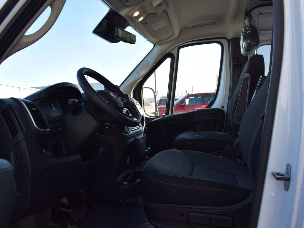 New 2024 RAM ProMaster 2500 w/ Advanced Safety Group image 13