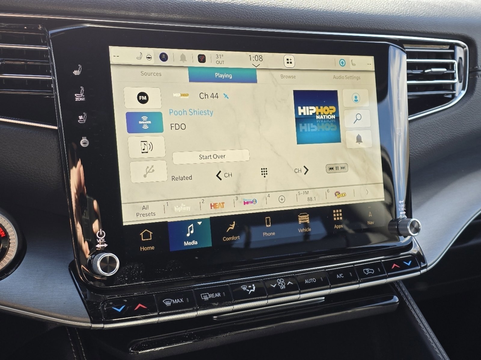 New 2026 Jeep Grand Wagoneer 4WD image 16