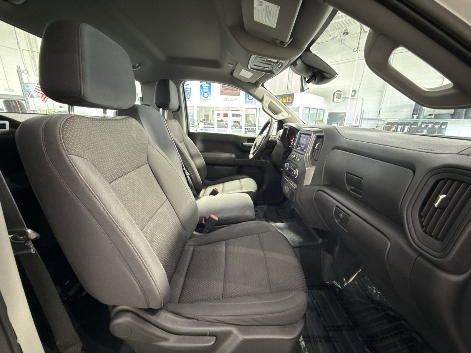 Used 2025 Chevrolet Silverado 1500 W/T RWD image 27