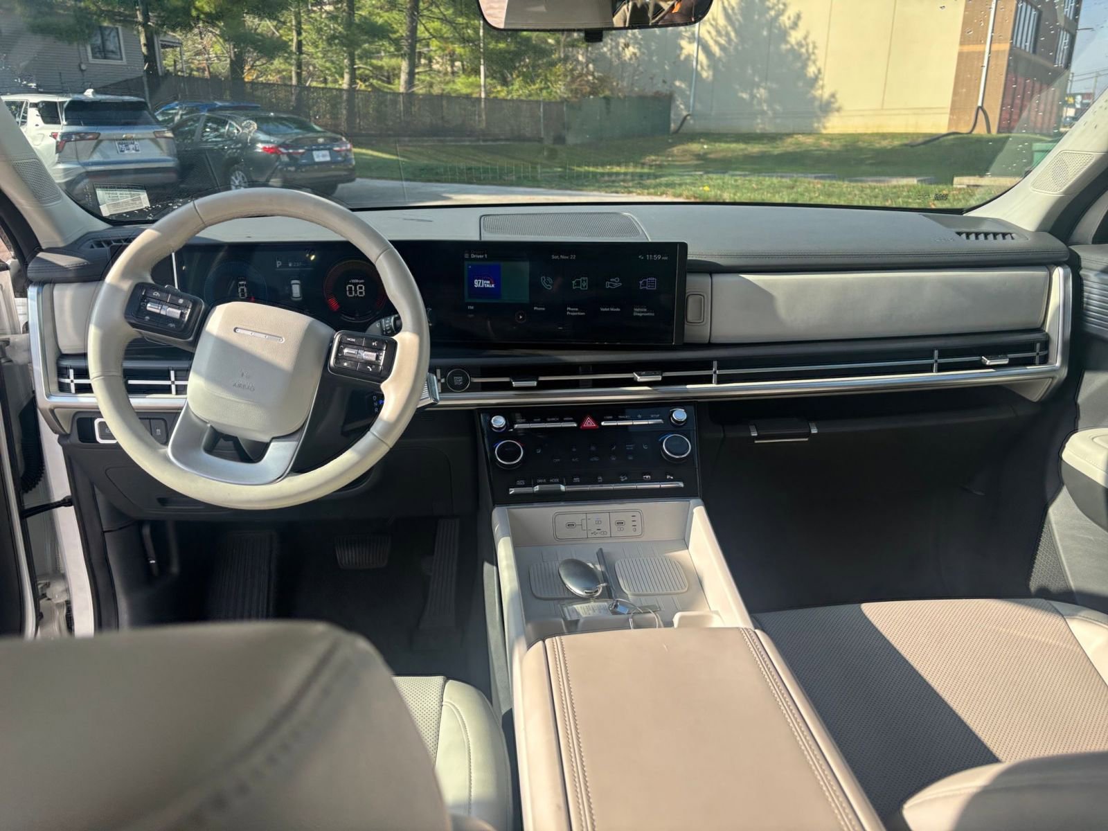 Used 2025 Hyundai Santa Fe SEL image 31