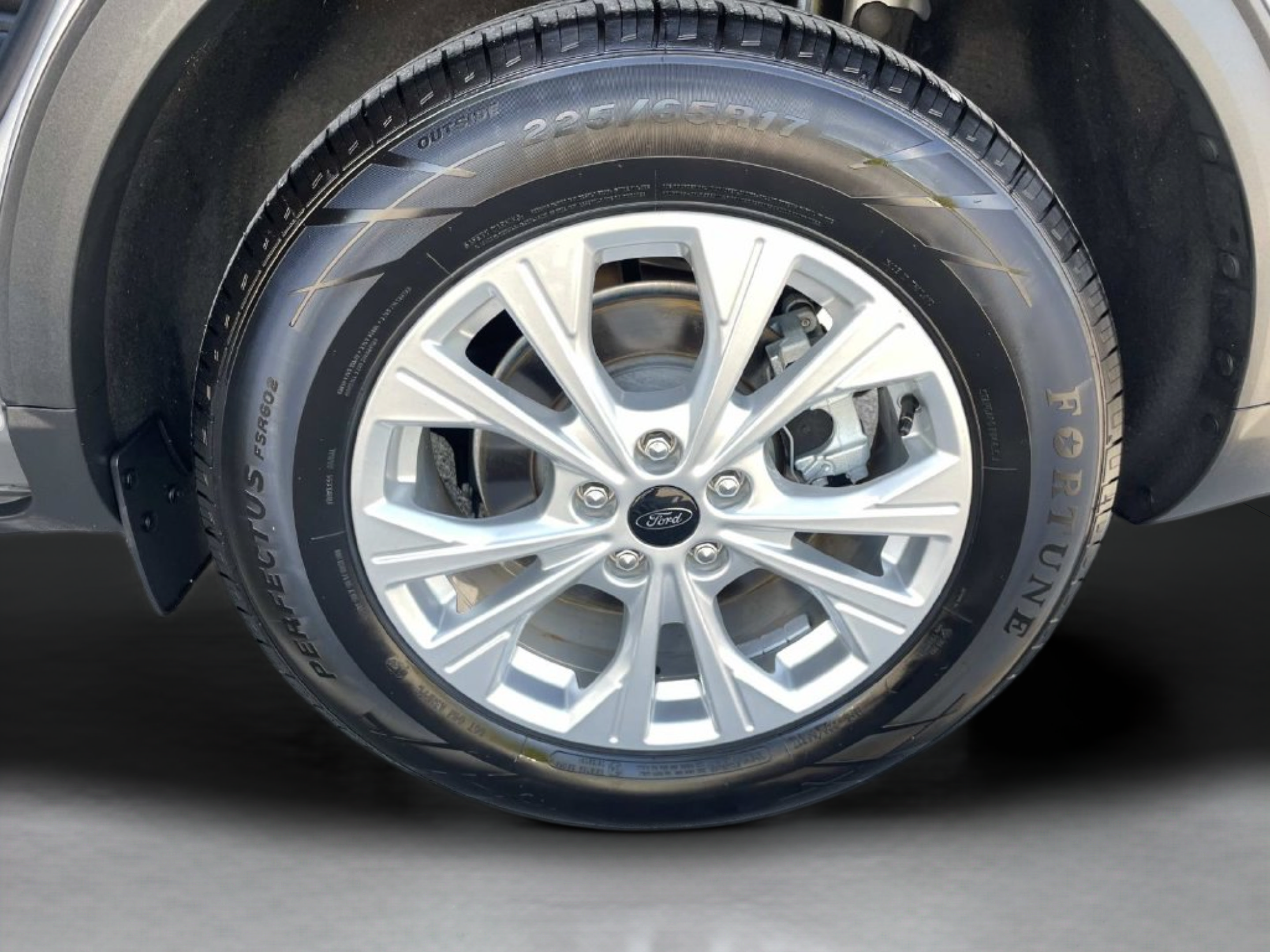 Used 2024 Ford Escape Active w/ Tech Pack #1 FWD image 29