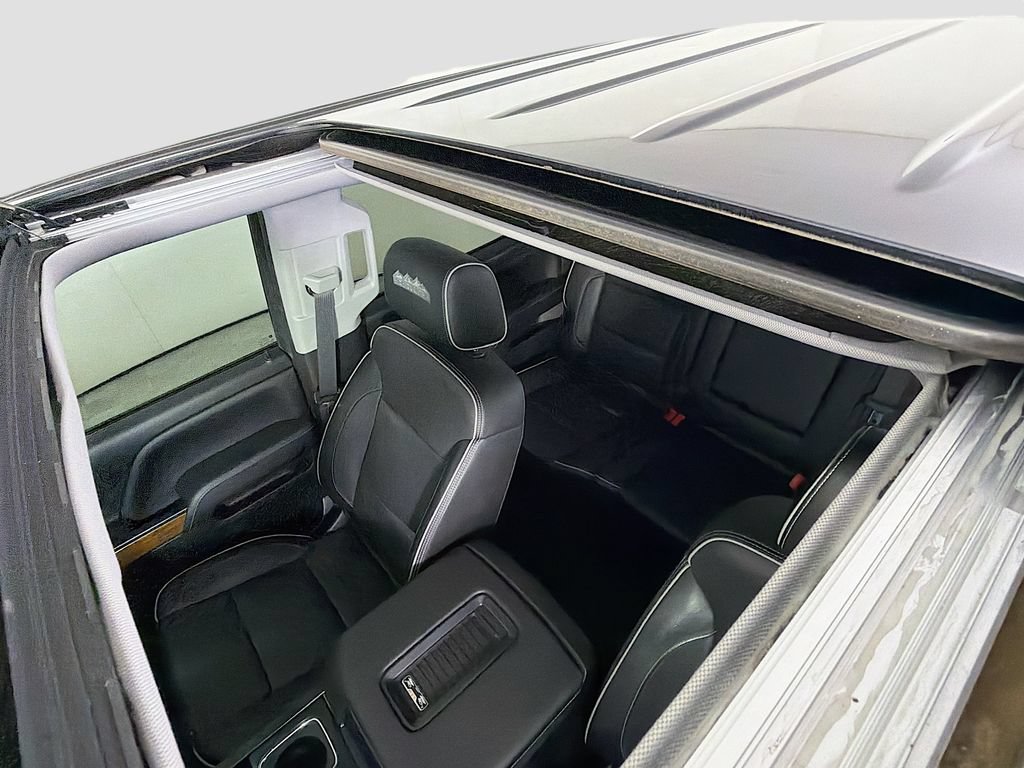 Used 2017 Chevrolet Silverado 1500 High Country RWD image 17