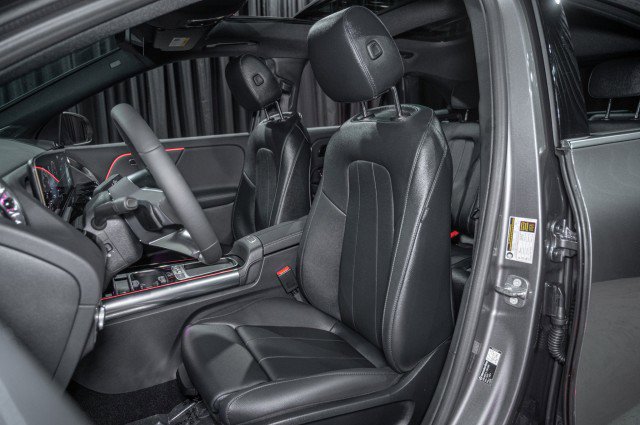 New 2026 Mercedes-Benz GLA 250 image 11