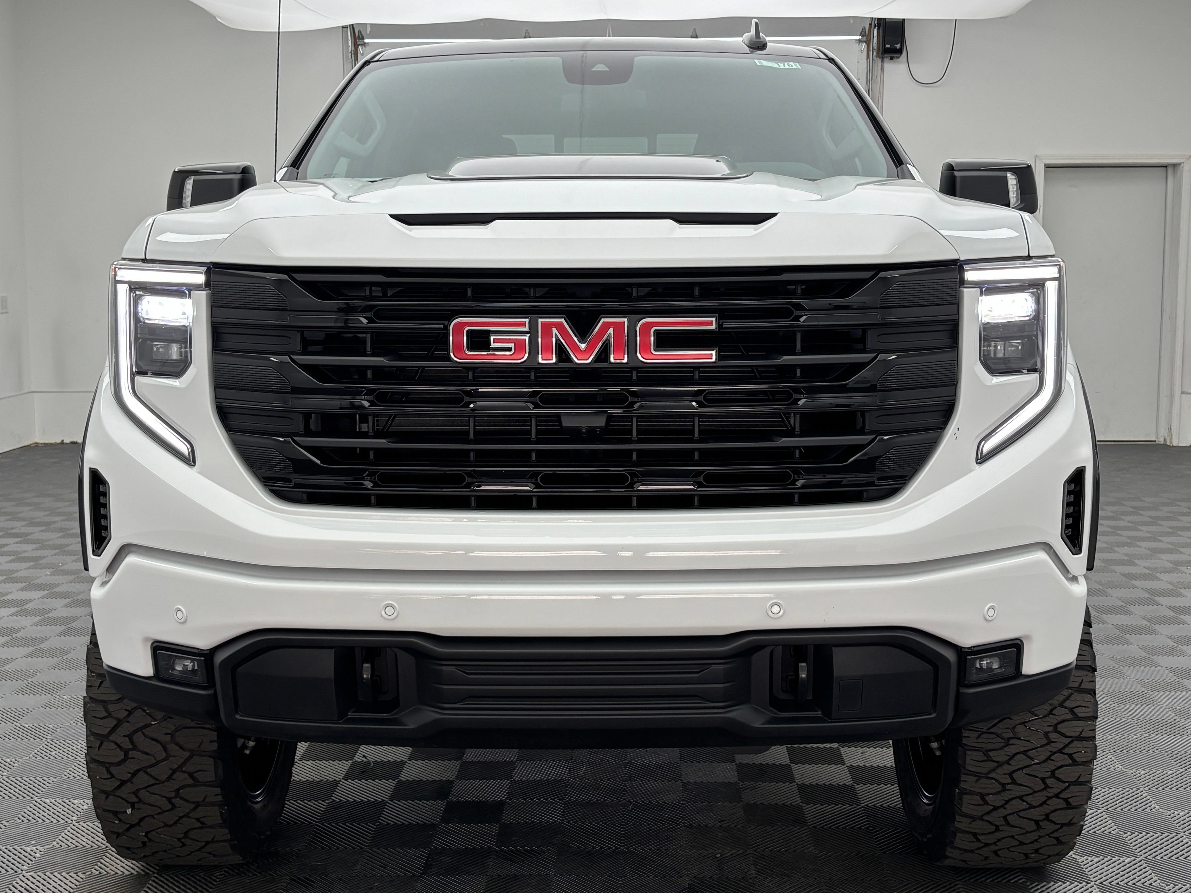 New 2026 GMC Sierra 1500 Elevation w/ Preferred Package AWD/4WD image 12
