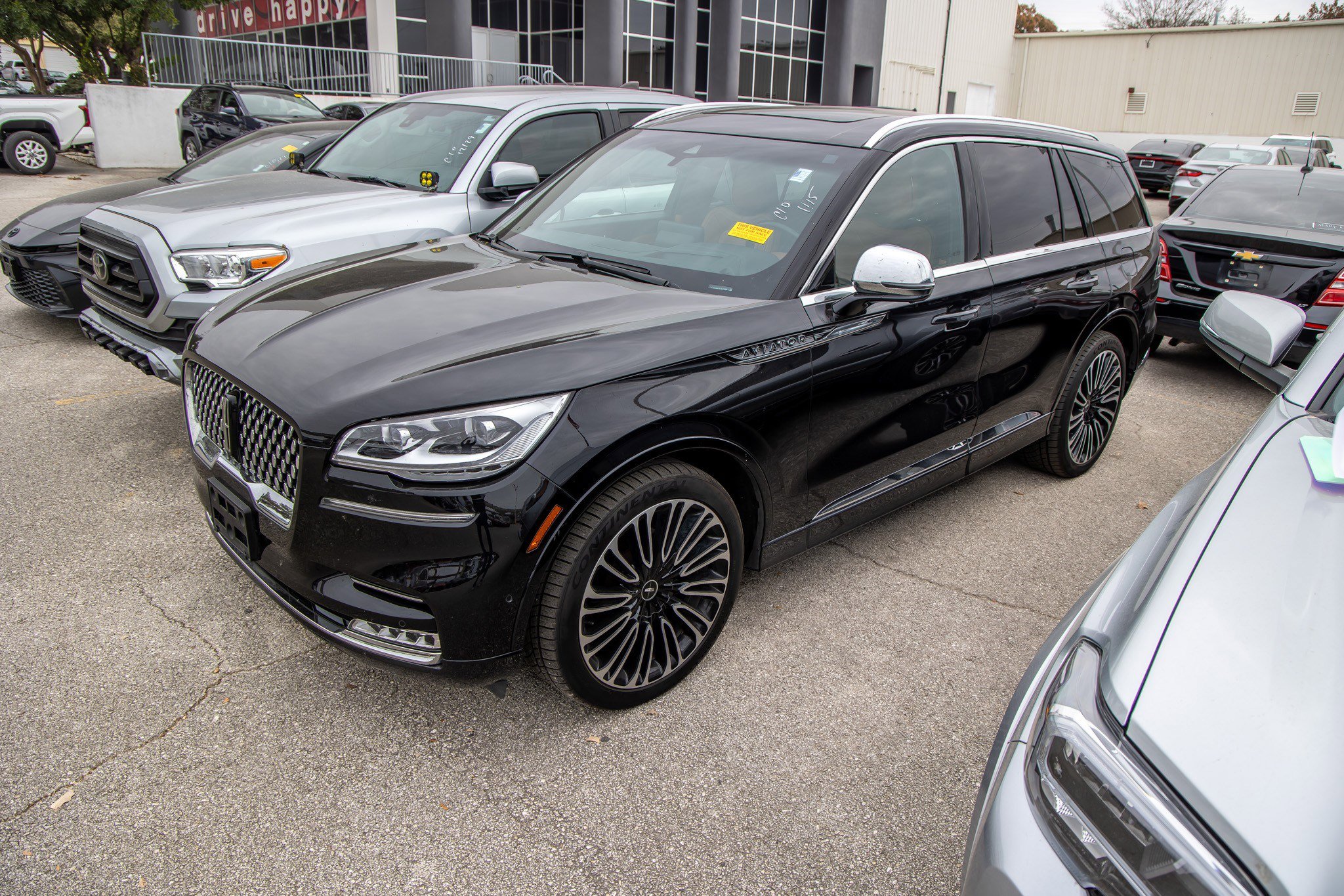 Used 2020 Lincoln Aviator Black Label w/ Dynamic Handling Package image 3