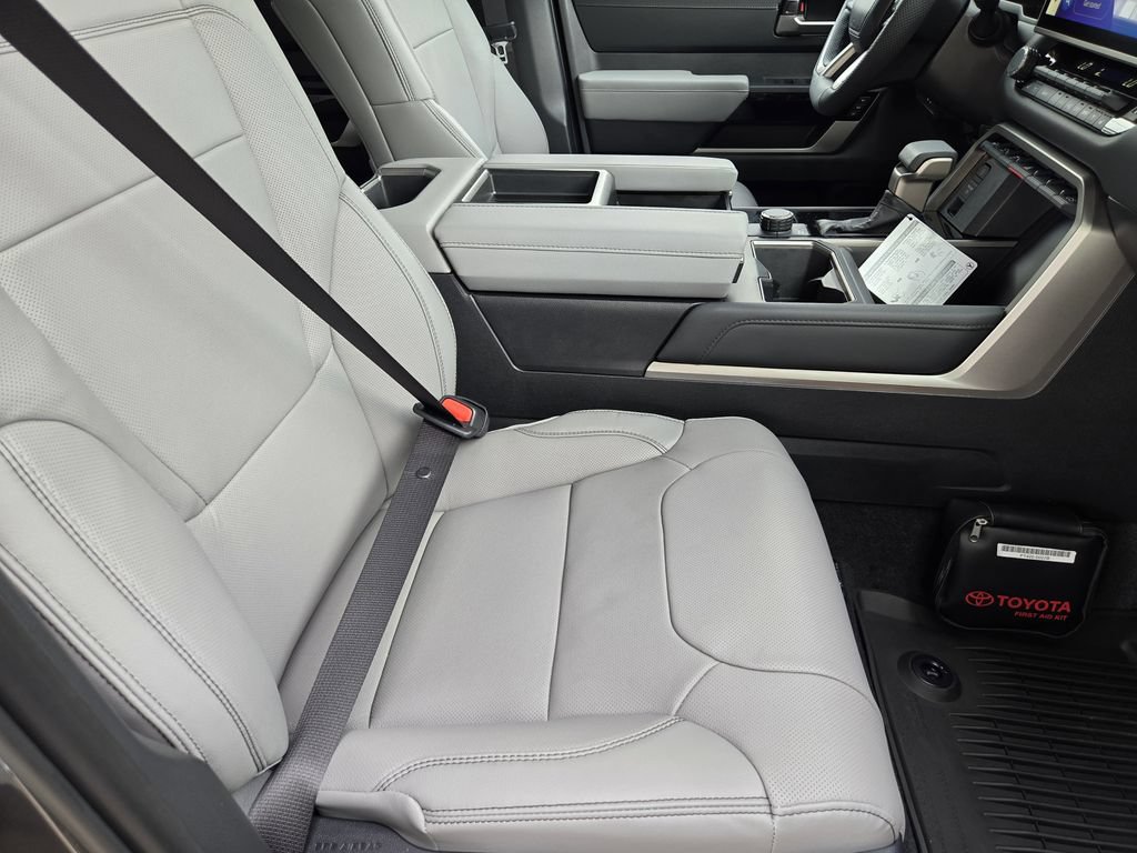 New 2026 Toyota Tundra Limited RWD image 9