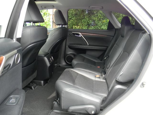 Used 2022 Lexus RX 350L Premium w/ Premium Package AWD/4WD image 23