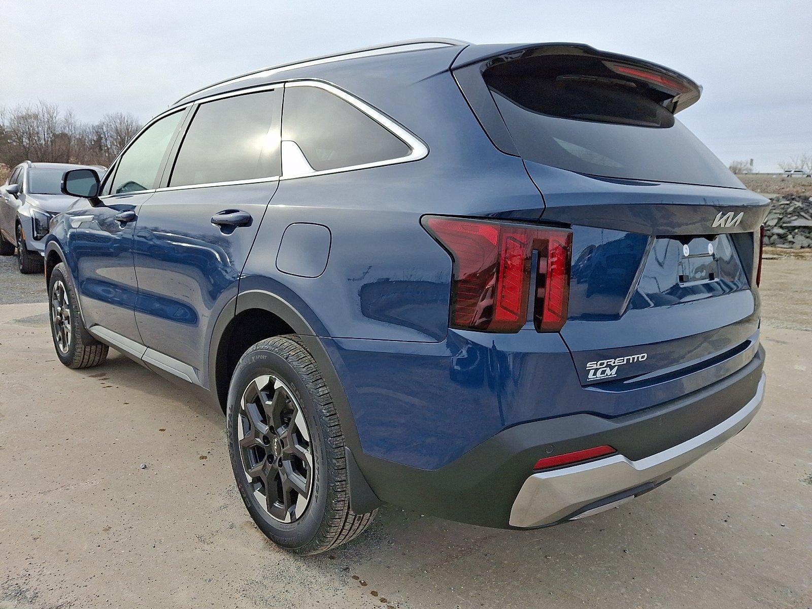 New 2026 Kia Sorento S w/ S Panoramic Sunroof Package AWD/4WD image 4