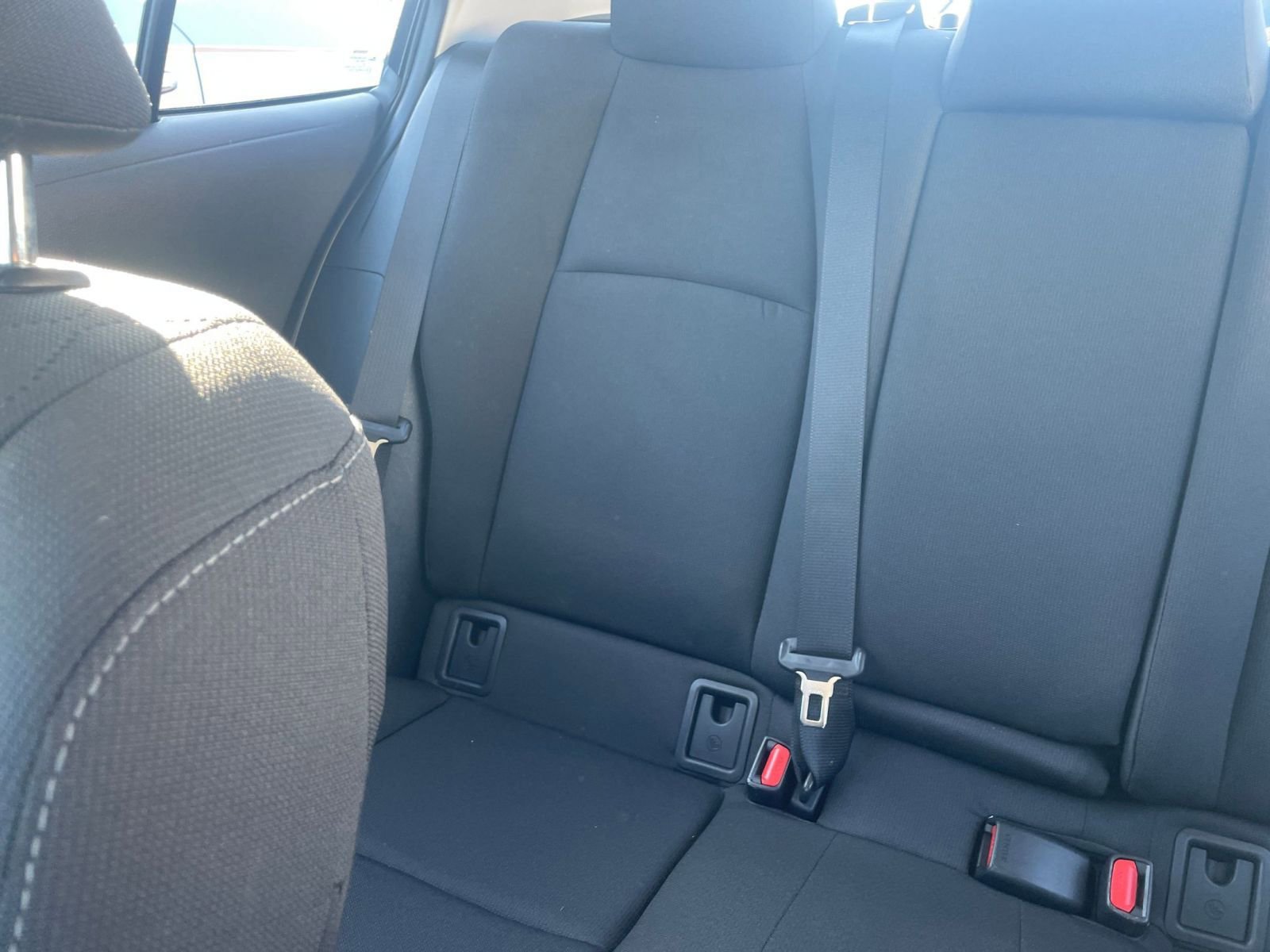 Used 2025 Toyota Corolla LE image 39