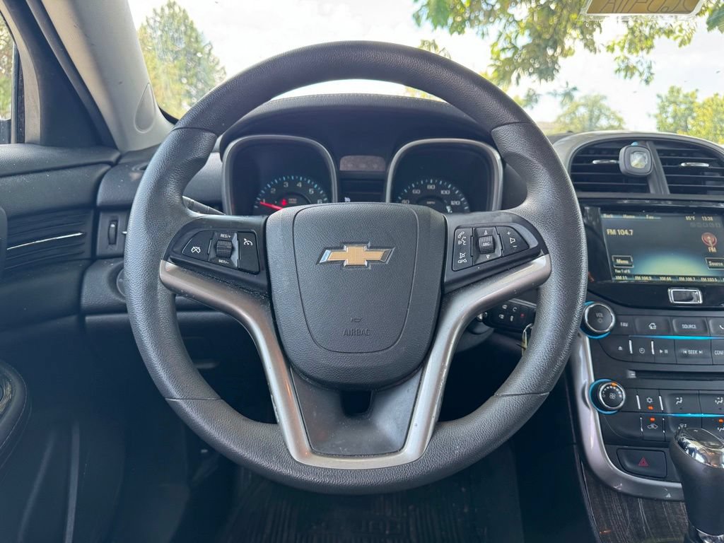 Used 2015 Chevrolet Malibu LT w/ Power Convenience Package FWD image 19