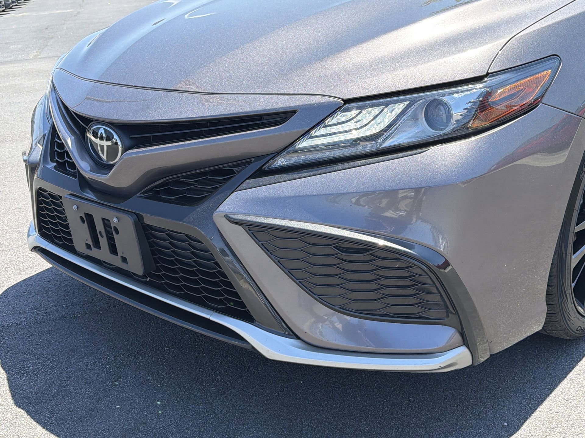 Used 2024 Toyota Camry XSE FWD image 29